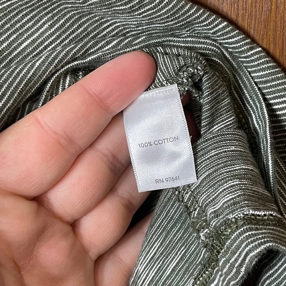 J. Jill Woman’s Short Sleeve Striped Casual Tee Size Small - Picture 5 of 7